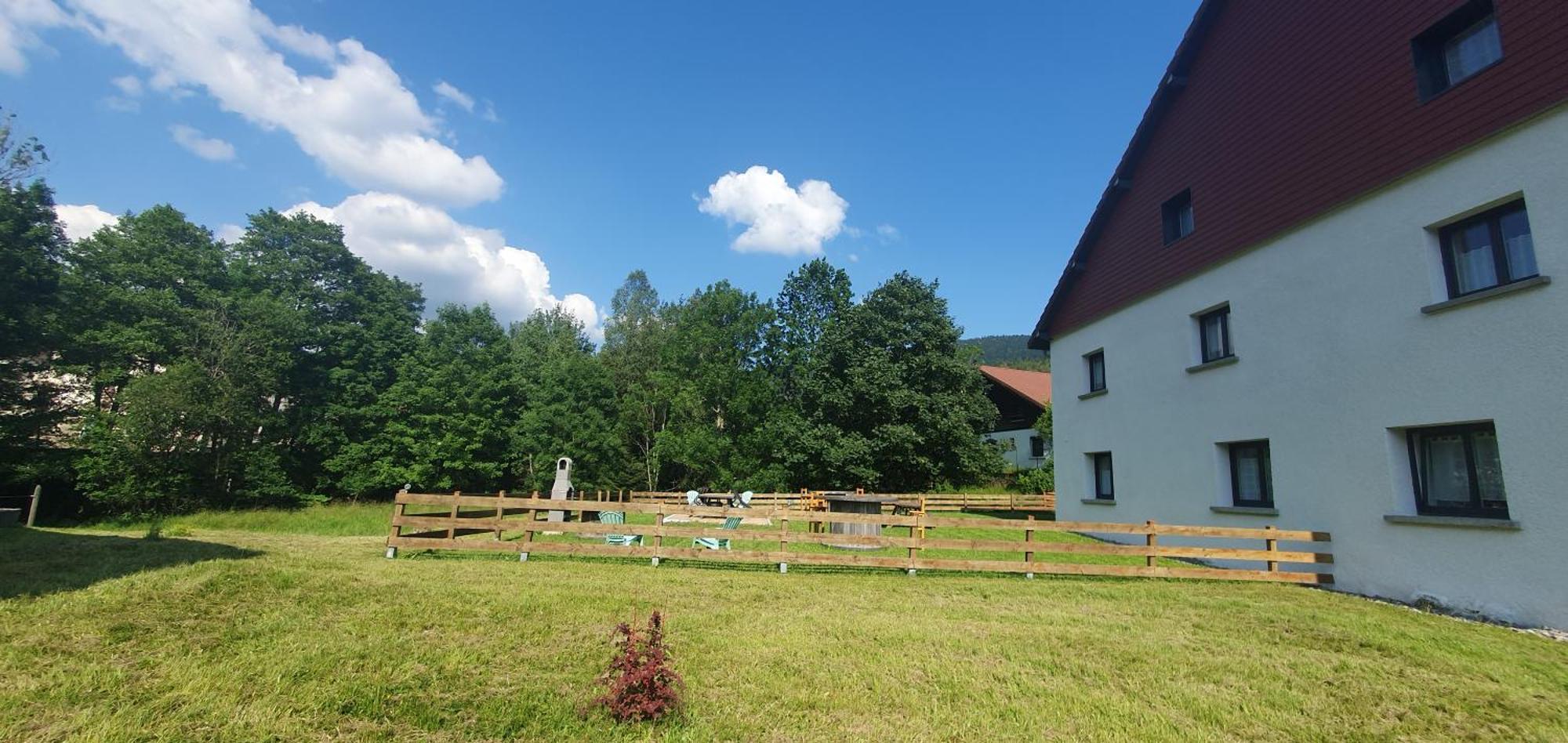 Appart Le Cerf 4 Etoiles 74M2 Cornimont Exteriör bild
